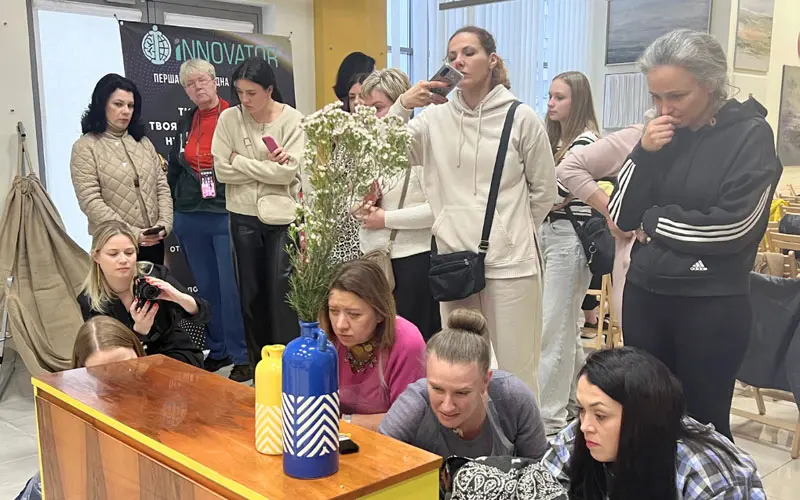 Мастер-класс «Творчество без границ» с Викой Чародейкой на Book & Art Fest - 5