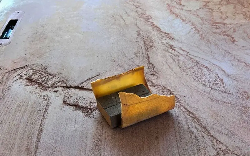 Краска Hammerite Ultima - реставрация металлической двери - 3