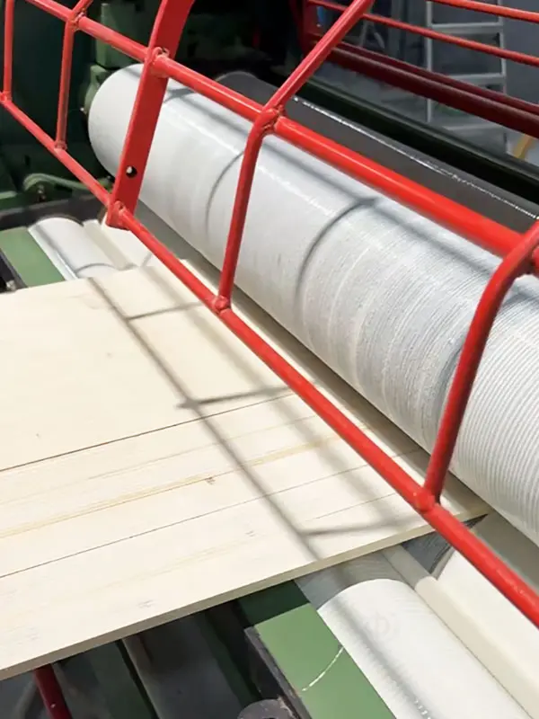 Продукты AkzoNobel™ - изготовление трехслойного паркета - 10