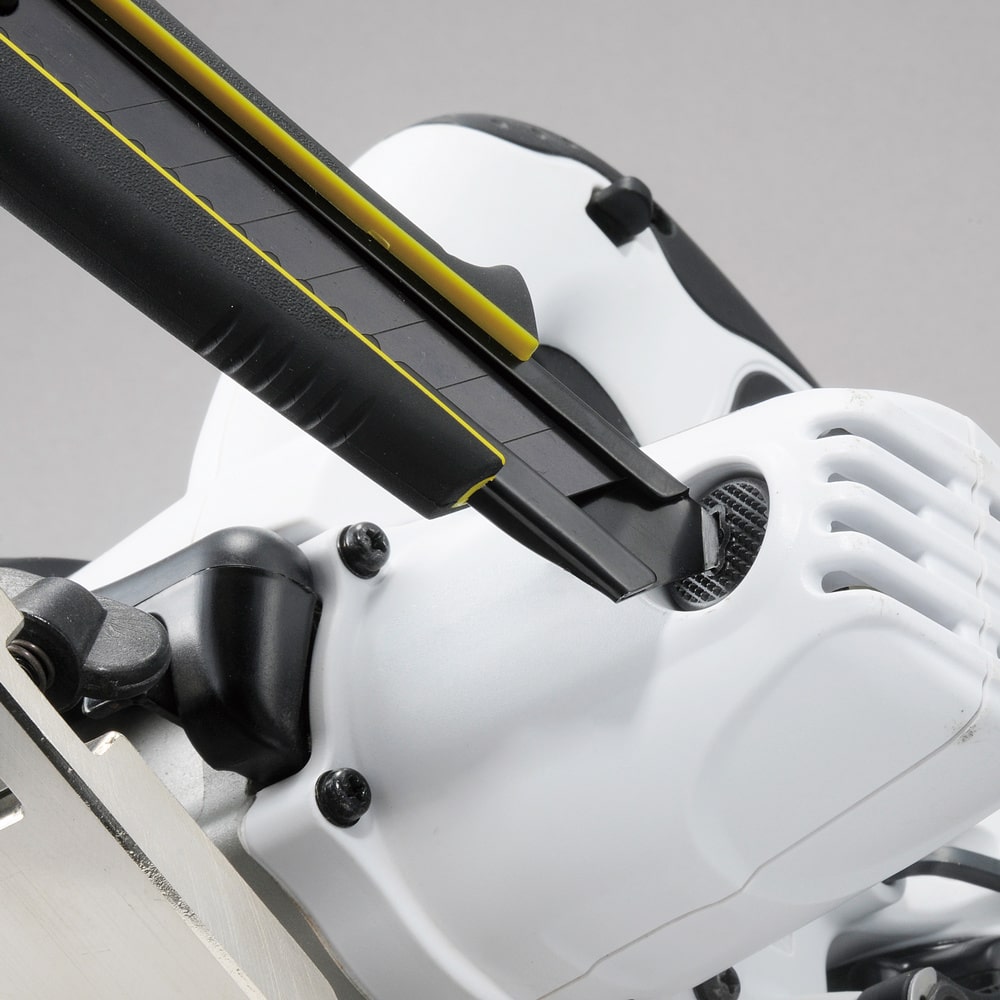 Ніж сегментний Tajima Driver Cutter 18 мм (DC560YB) 7