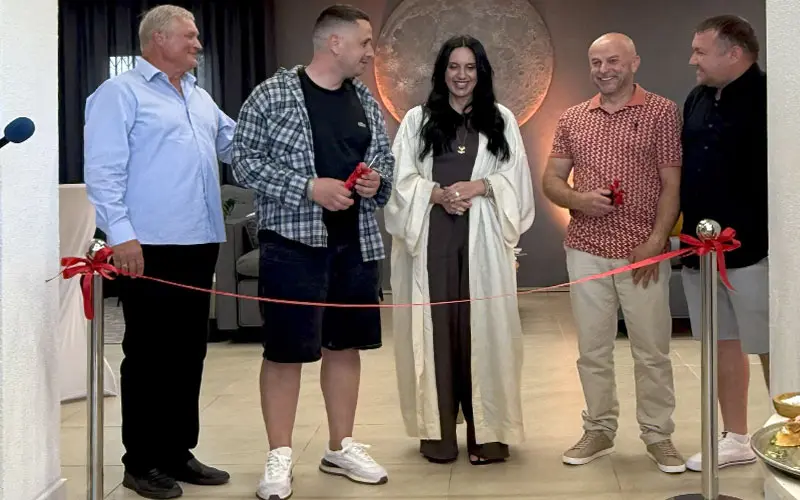 Открыта новая студия красок Sadolin Professional во Львове! - 2