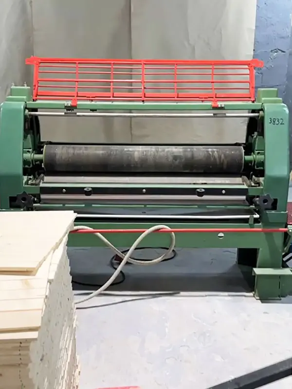 Продукты AkzoNobel™ - изготовление трехслойного паркета - 3