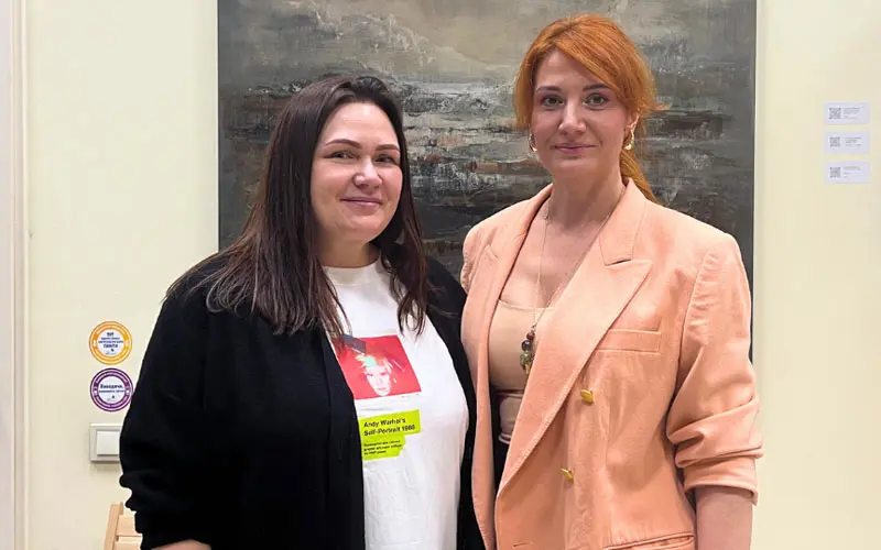Мастер-класс «Творчество без границ» с Викой Чародейкой на Book & Art Fest - 10