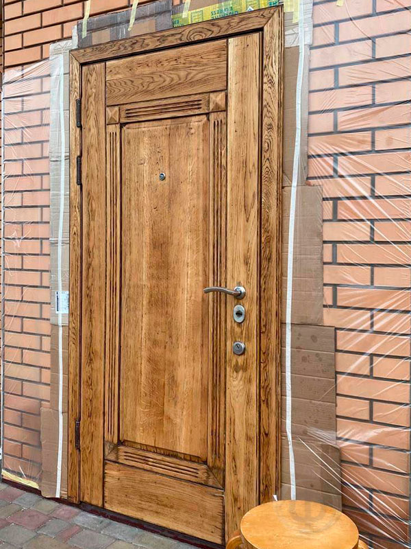 Продукти AkzoNobel™ - фарбування дубових дверей - 4