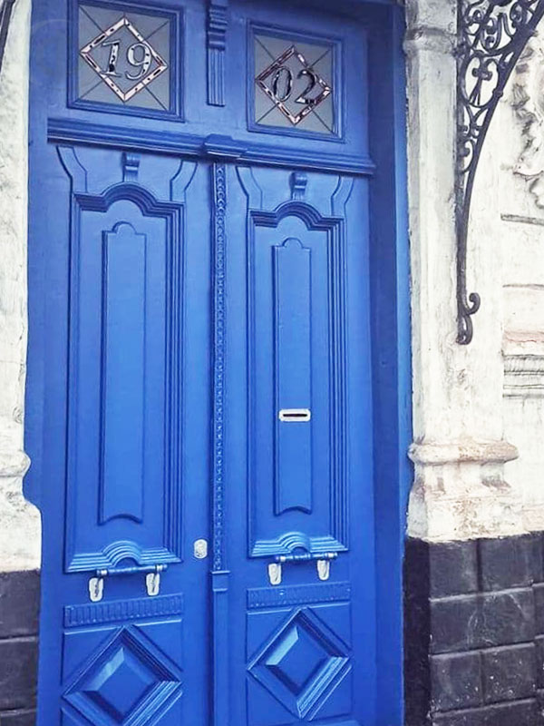 Продукти AkzoNobel™ - реставрація дерев'яних дверей - 1