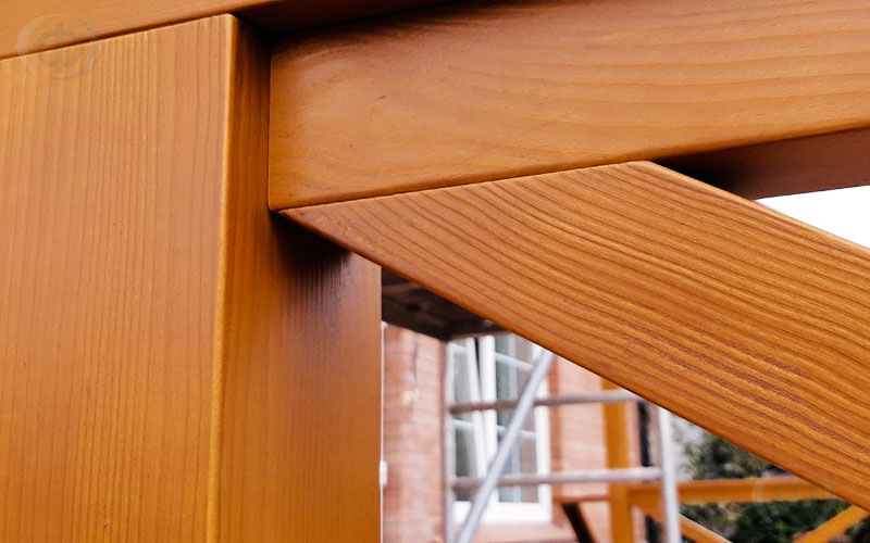 Продукти Sikkens™ - огорожа з сосни - 2