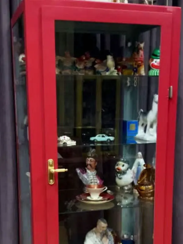 Фарба EasyCare Wood&Metal - реставрація металевої шафи - 2