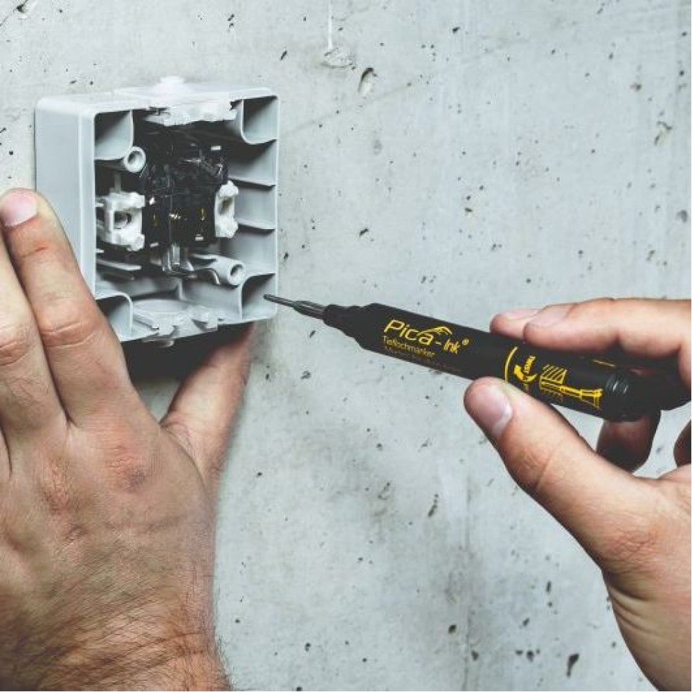 Маркер з довгим носиком Pica-Ink Deep Hole Marker, червоний, 1.5 мм (150/40) 10