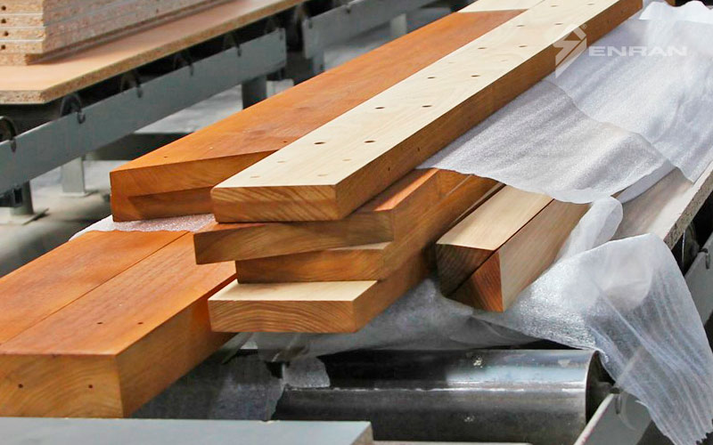 Продукты Sikkens™ - корабль из массива акации - 3