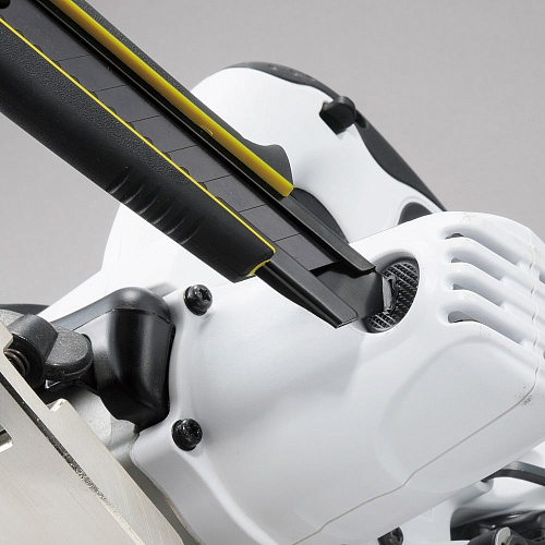 Нож сегментный Tajima Driver Cutter Elastomere 18 мм (DC561YB)  - shlifarb.com.ua 7 Нож сегментный Tajima Driver Cutter Elastomere 18 мм (DC561YB) 7